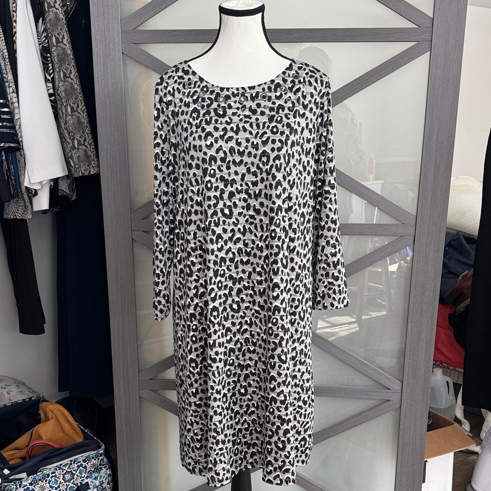 Kim Rogers Black and White Animal Print Long Sleeve Dress